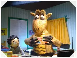 Poster Anime: Ken to Kaijuu