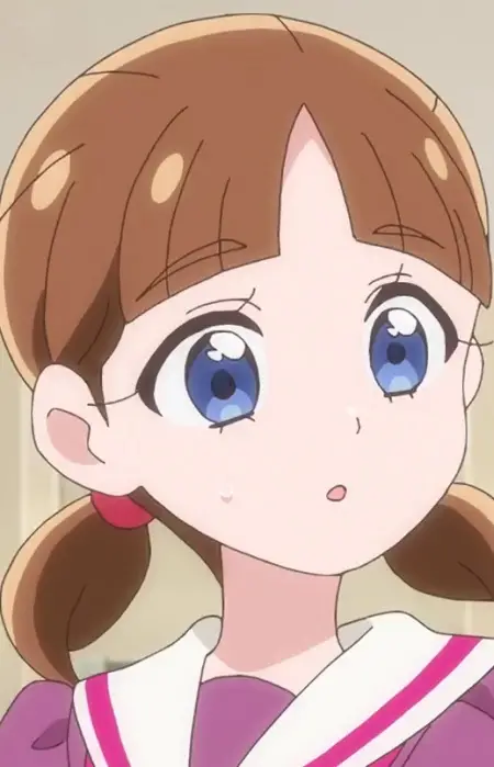 Gambar Karakter Anime: Momo Kotou