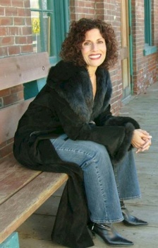 Foto Seiyuu Naz Edwards
