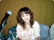 Foto Seiyuu Jeong Mi Bae