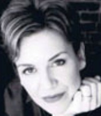 Foto Seiyuu Denise Poirier