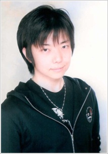 Foto Seiyuu Yasuhiro Yoshimoto