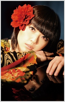 Foto Staf/Seiyuu Mika Kobayashi