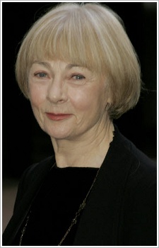 Foto Seiyuu Geraldine McEwan