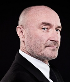 Foto Staf/Seiyuu Phil Collins