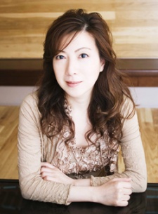 Foto Staf/Seiyuu Yuriko Nakamura