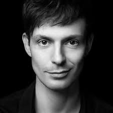 Foto Seiyuu Nigel Pilkington