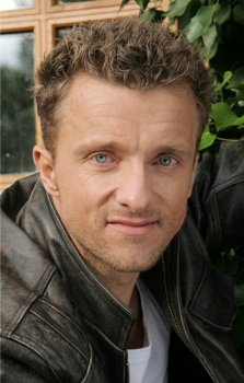 Foto Seiyuu Stéphane Roux