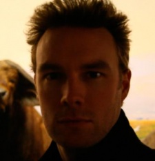 Foto Seiyuu Mark Hildreth