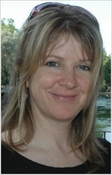 Foto Seiyuu Julie Ann Taylor