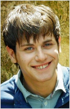 Foto Seiyuu Omar Vitelli