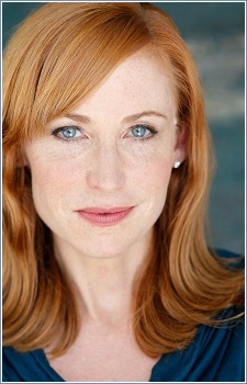 Foto Seiyuu Karen Strassman