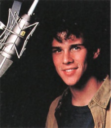Foto Seiyuu Scott Weinger
