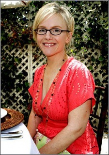 Foto Seiyuu Rachael Harris