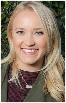 Foto Seiyuu Emily Osment