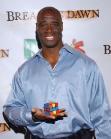 Foto Seiyuu Isaac C. Singleton Jr.