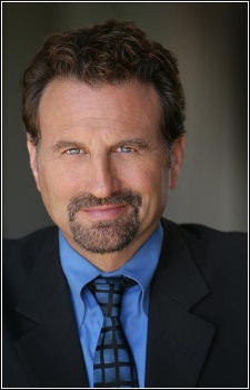 Foto Seiyuu Brad Sergi