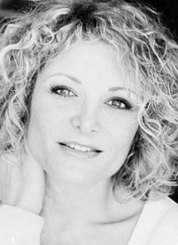 Foto Seiyuu Laura Cosenza