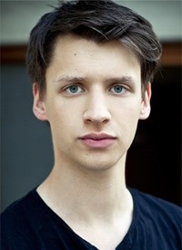 Foto Seiyuu Tobias Diakow