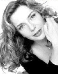 Foto Seiyuu Simona Izzo