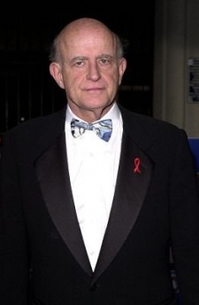 Foto Seiyuu Peter Boyle