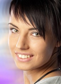 Foto Seiyuu Caroline Hassert