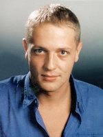 Foto Seiyuu Zoltán Dózsa