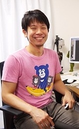 Foto Staf/Seiyuu Masahiko Adachi
