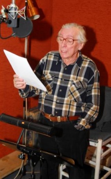 Foto Seiyuu László Versényi