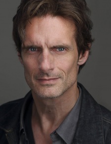 Foto Seiyuu Scott McCord