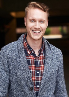 Foto Seiyuu Blake McNamara