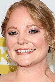 Foto Seiyuu Melissa Hutchison