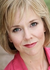 Foto Seiyuu Elizabeth Byrd