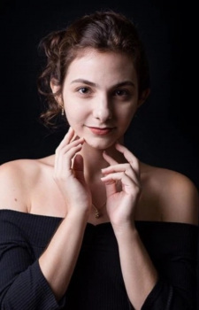 Foto Seiyuu Raíssa Bueno