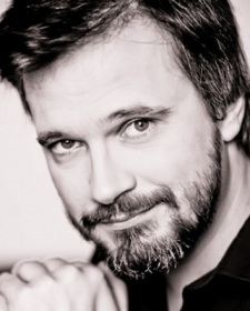 Foto Seiyuu Arnaud Léonard