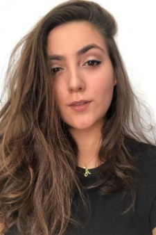 Foto Seiyuu Amanda Tavares