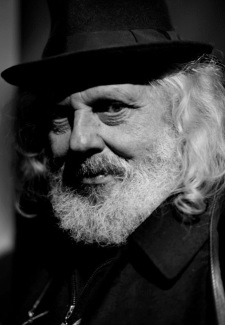 Foto Seiyuu Jean-Claude Sachot