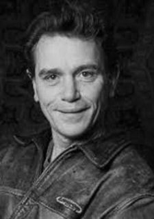 Foto Seiyuu Bernard Bollet