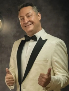 Foto Seiyuu Beto Castillo