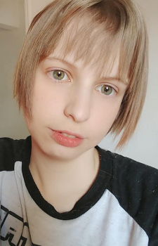 Foto Seiyuu Vivian Frenchel