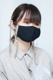 Foto Staf/Seiyuu Mai Yoneyama