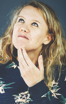 Foto Seiyuu Charlotte Jarrix