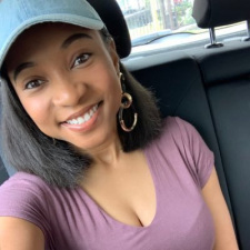 Foto Seiyuu Paige Guillory