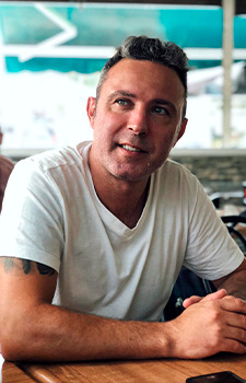 Foto Seiyuu Carlos Lladó