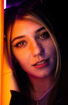 Foto Seiyuu Léa Colleu