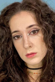 Foto Seiyuu Alina Cunha