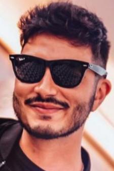 Foto Seiyuu Yuri Tavares