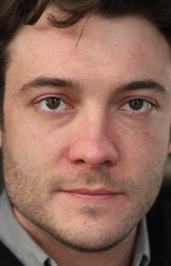 Foto Seiyuu Justin Anselmi