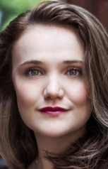 Foto Seiyuu Nicole Wood