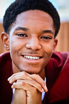 Foto Seiyuu Corey Wilder